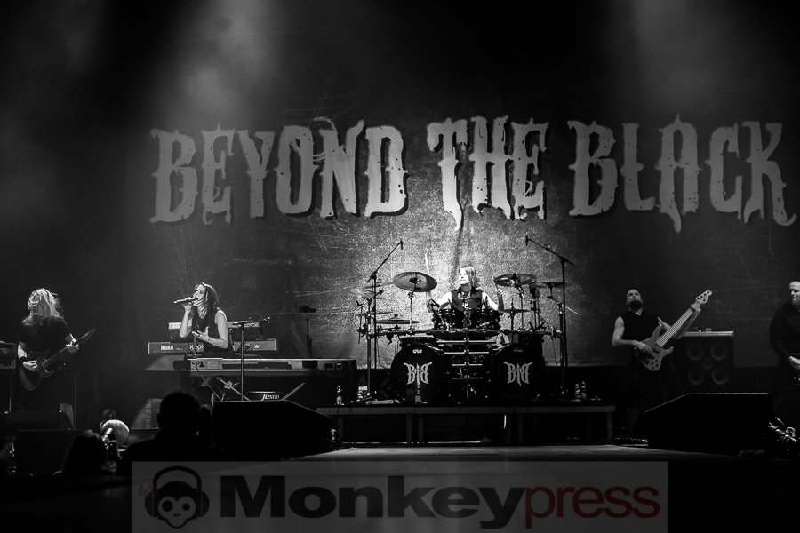 Beyond The Black, (c) Michael Gamon