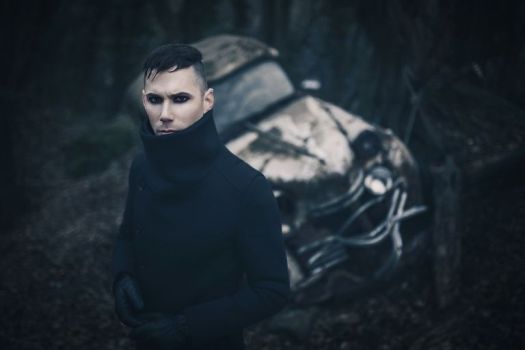 IN STRICT CONFIDENCE mit neuer EP und neuem Videoclip