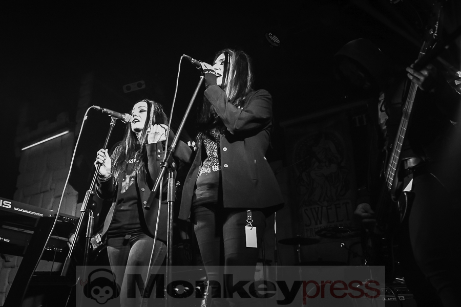 La Scaltra © Daniel Beiderwieden