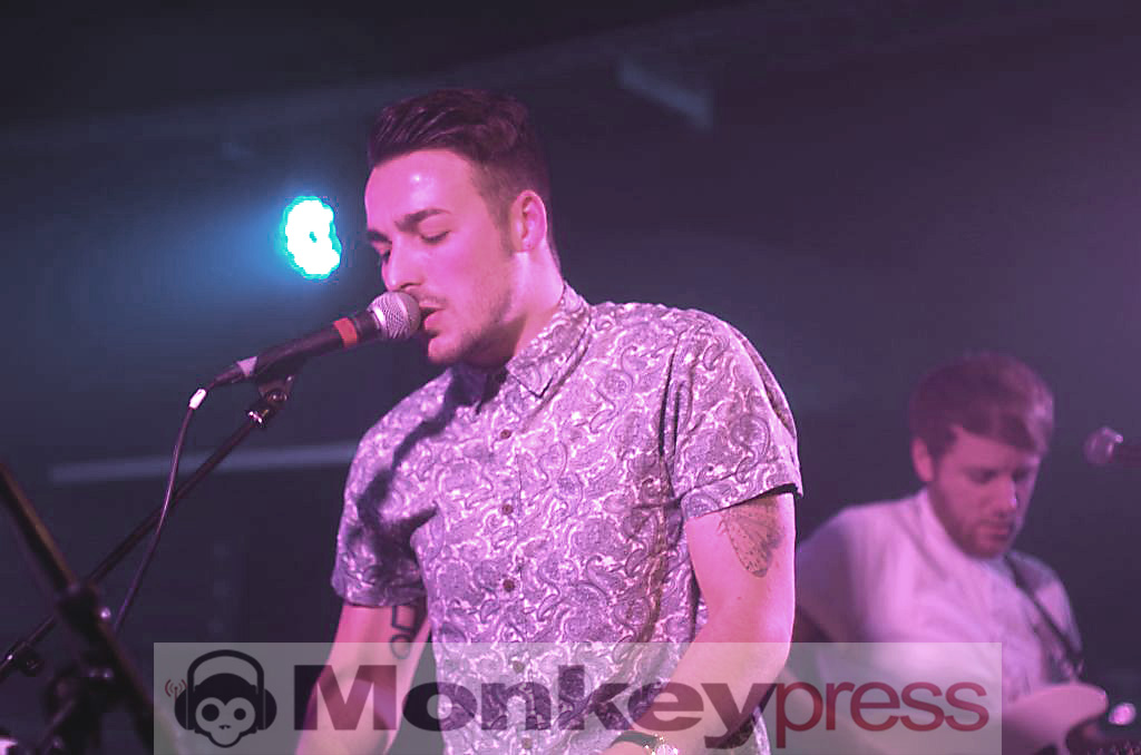 I HEART SHARKS + I AM JERRY - München, Strom (01.04.2016)