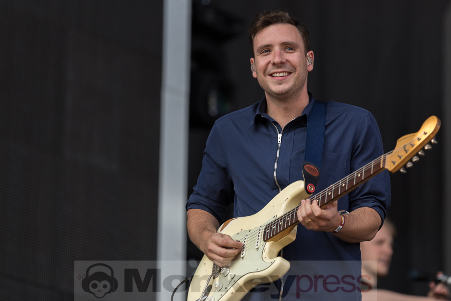 Two Door Cinema Club © Tabea Debora Pringal