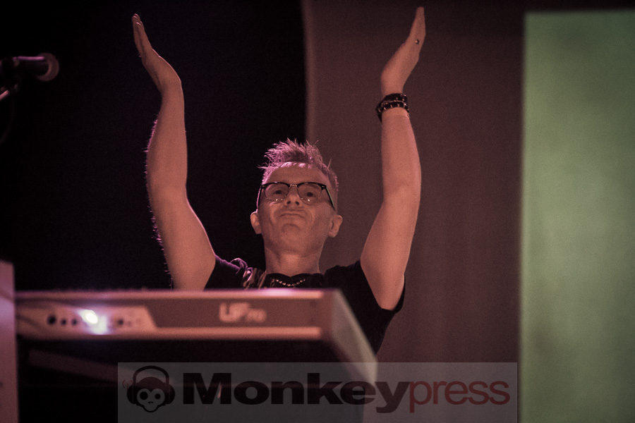 mesh,© Danny Sotzny