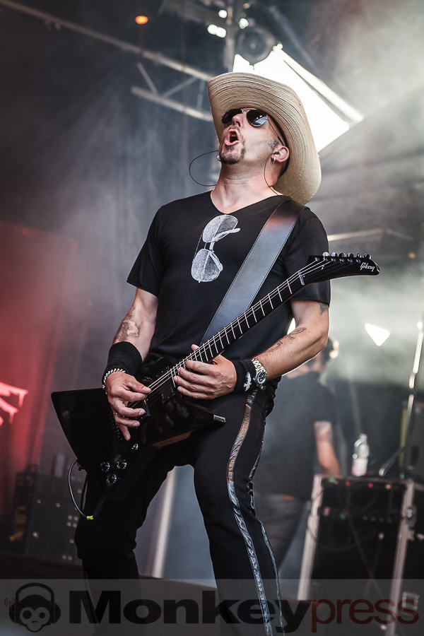 Mono Inc © Daniel Beiderwieden