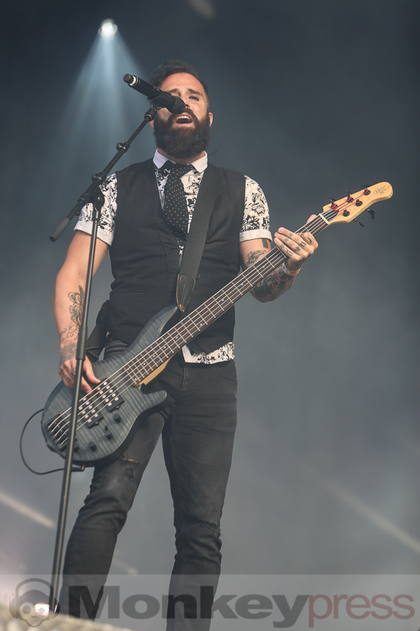 Skillet, (c) Frank Halfmeier