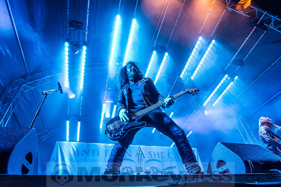 And Then She Came, © Markus Hillgärtner