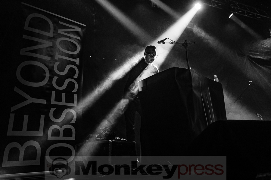 Beyond Obsession © Frank Güthoff