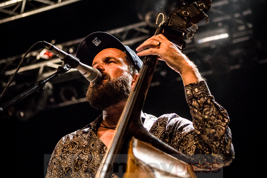 M. Walking On The Water, © Michael Gamon