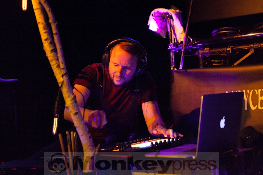 Adam Is A Girl, © Martina Peitz