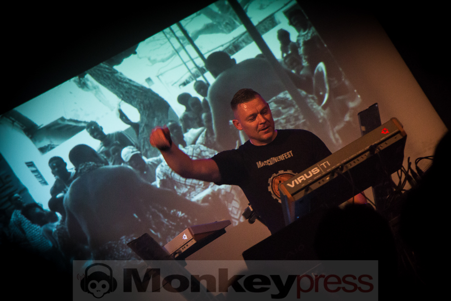 Mortaja, © Miriam Neiken