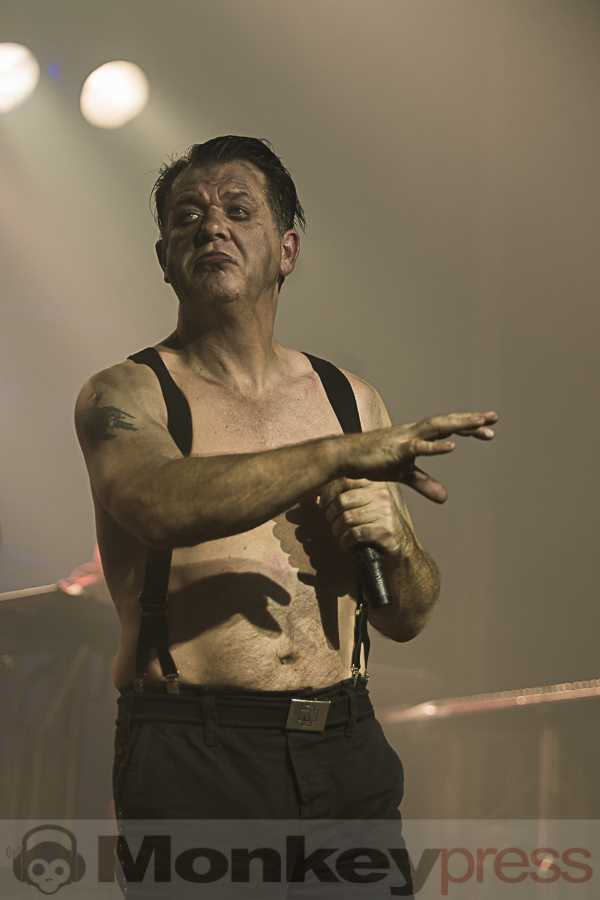 Stahlzeit © Jana Breternitz