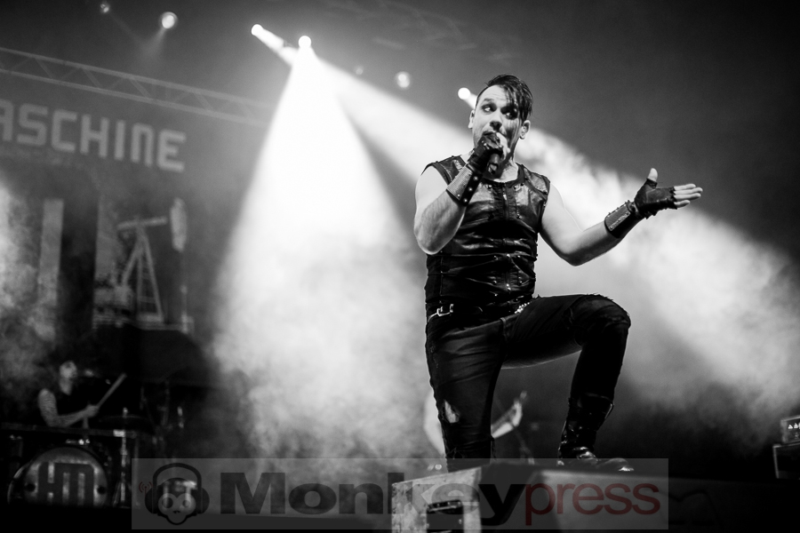 Heldmaschine © Thomas Bunge