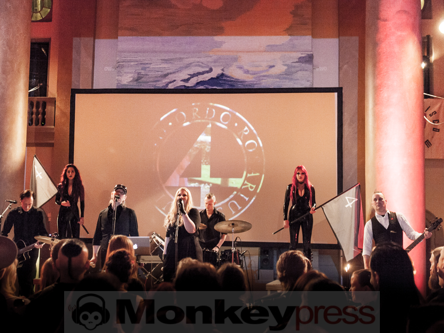 ORDO ROSARIUS EQUILIBRIO - Die Meister des Apocalyptic Pop kommen nach Deutschland