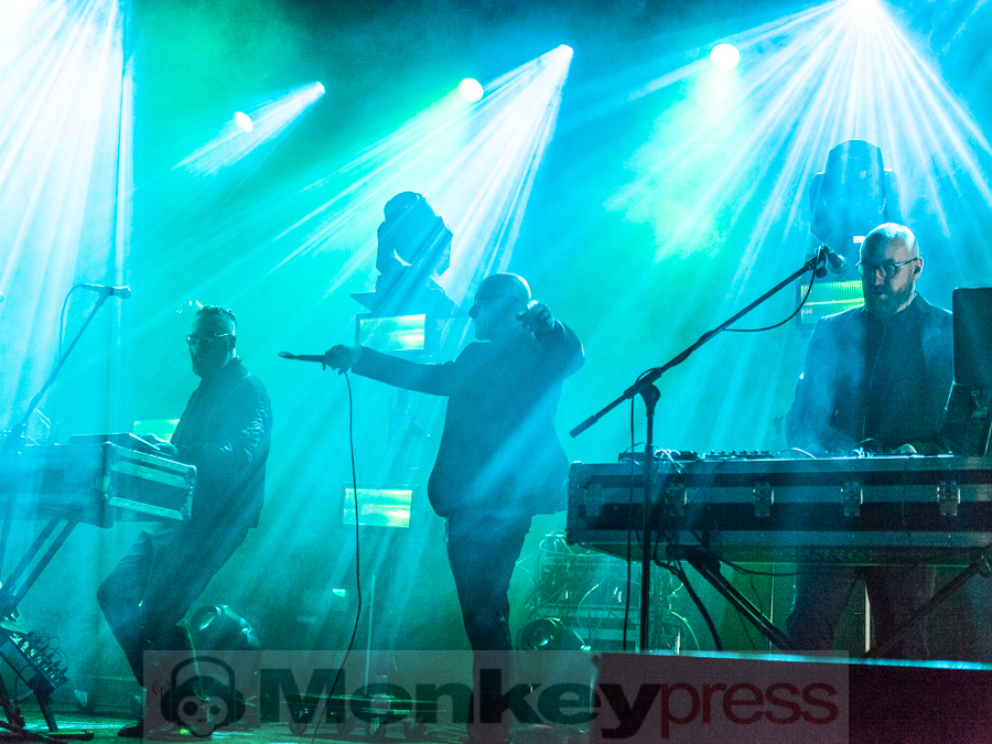 Covenant, © Dietmar Grabs