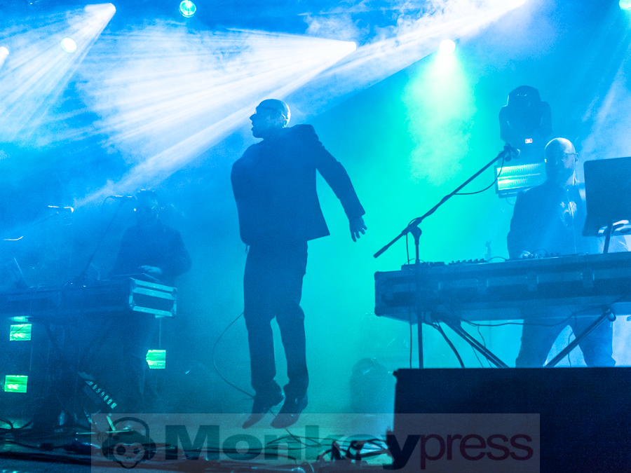 Covenant, © Dietmar Grabs