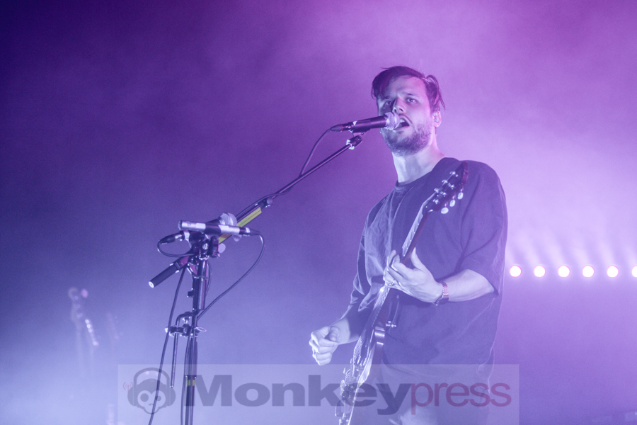 White Lies, © Ant Palmer