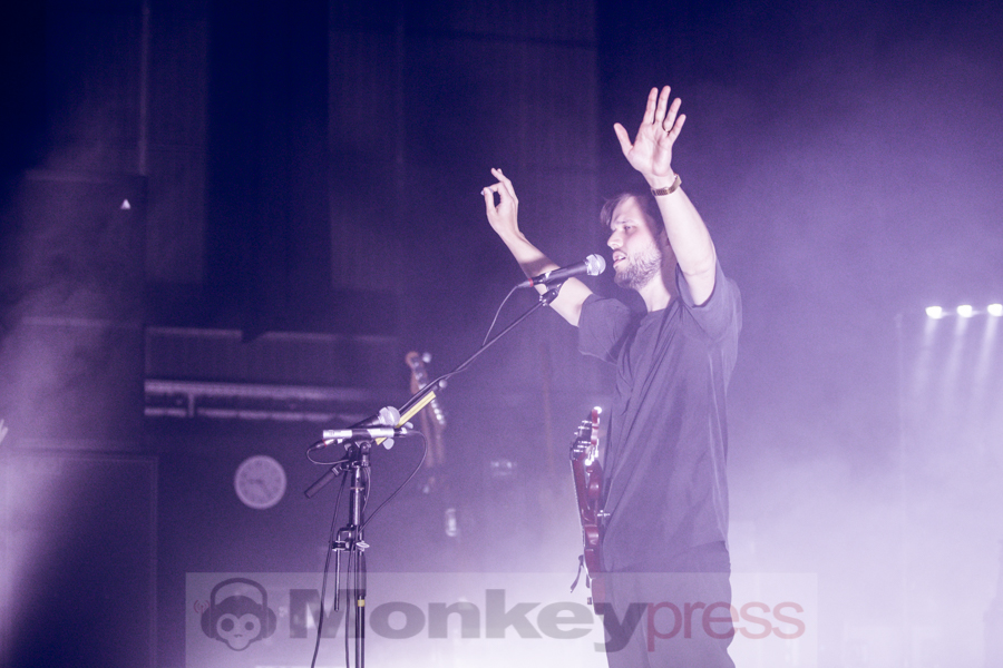 White Lies, © Ant Palmer