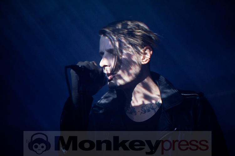 Fotos: COLD CAVE Fotos: COLD CAVE