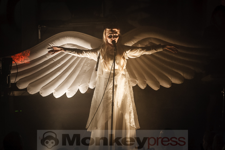 Welle Erdball © Daniel Beiderwieden