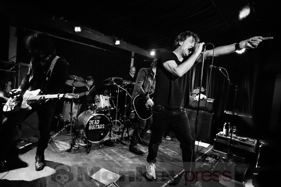 Dead Guitars, © Michael Gamon