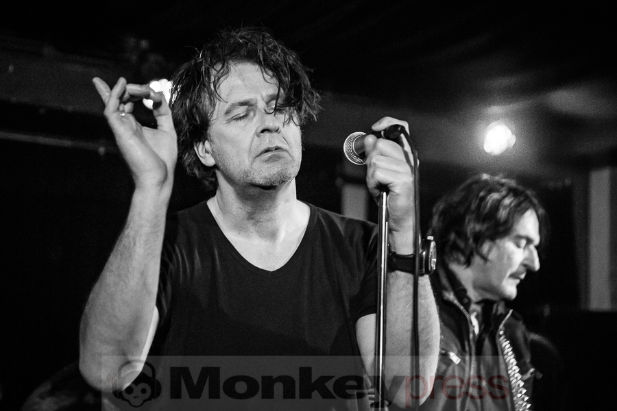 Dead Guitars, © Michael Gamon