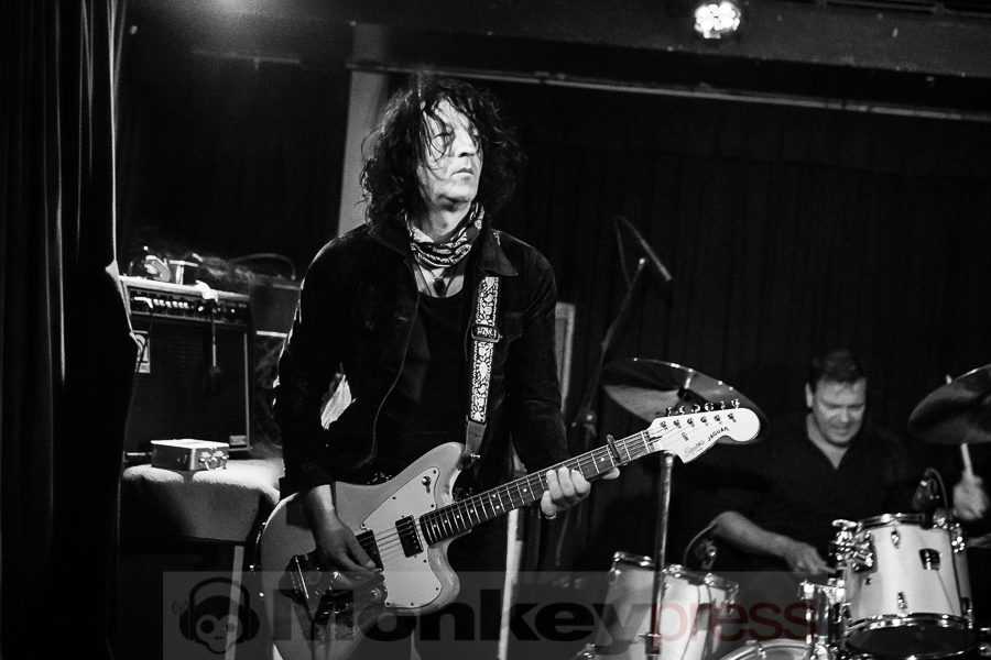 Dead Guitars, © Michael Gamon