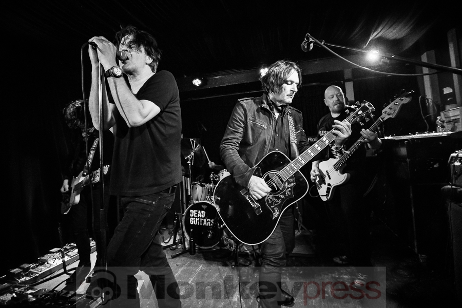 Dead Guitars, © Michael Gamon