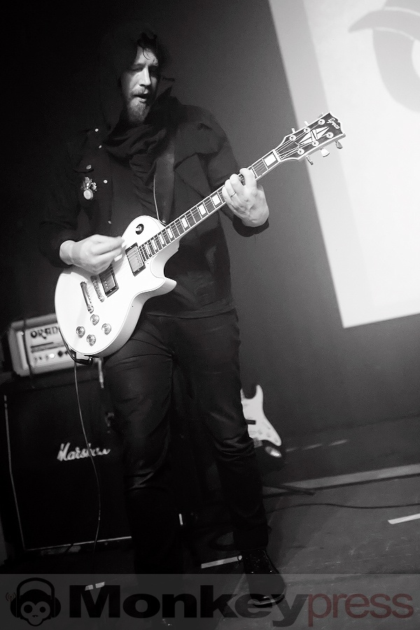 Then Comes Silence, © Michael Nowakowski