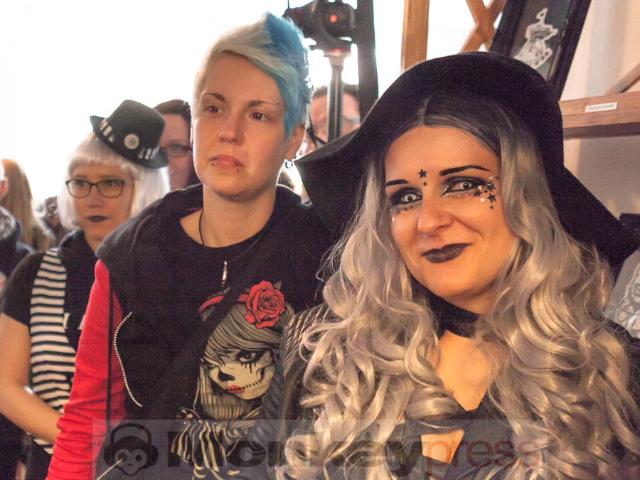 KimKoi, © Dietmar Grabs