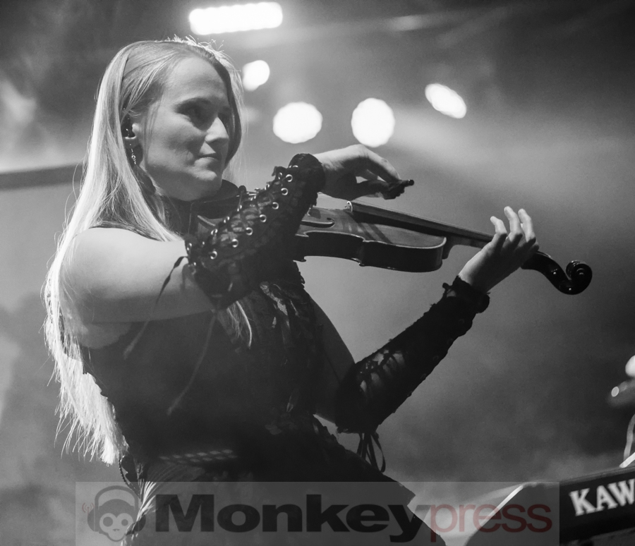 The Beauty of Gemina, @ Jana Breternitz