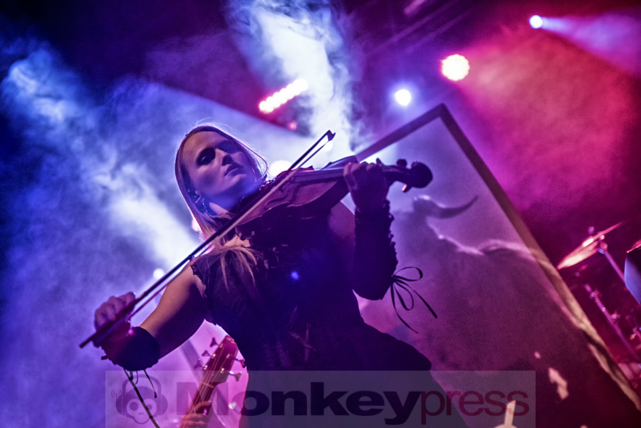 The Beauty of Gemina, @ Jana Breternitz