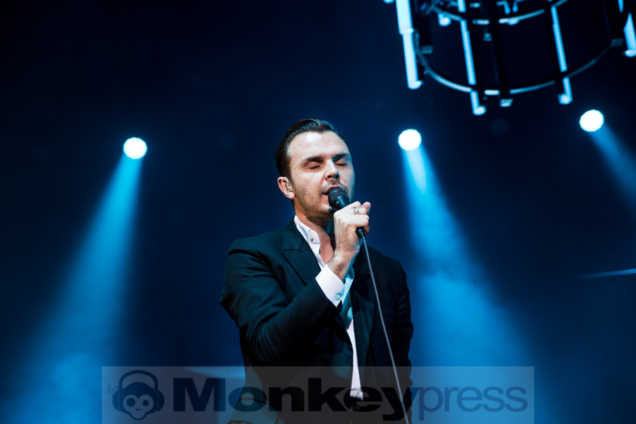 Hurts, © Angela Trabert