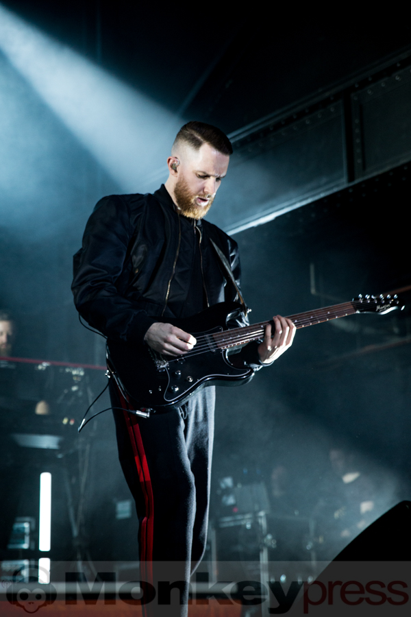 Hurts, © Angela Trabert