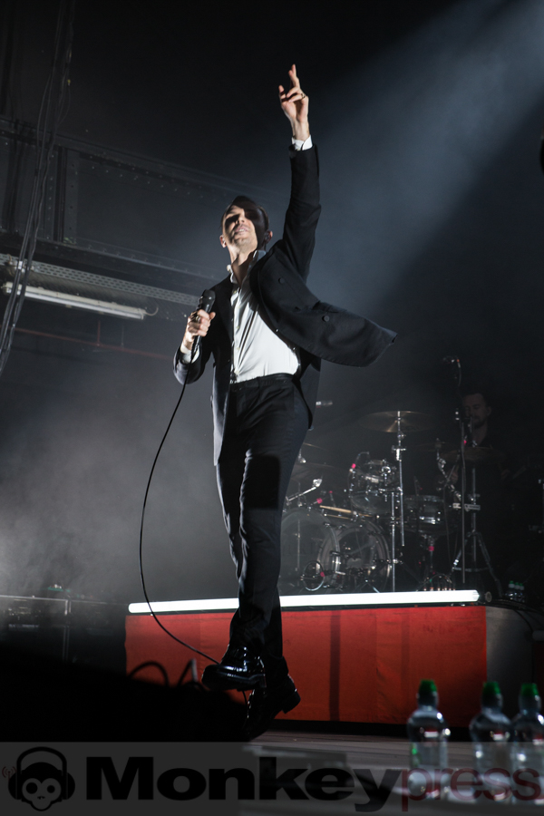 Hurts, © Angela Trabert