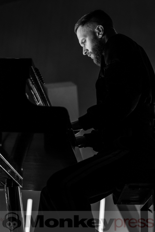 Hurts, © Angela Trabert