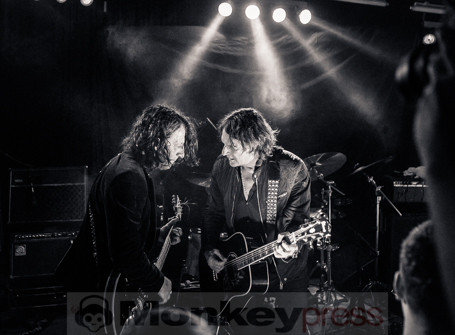 Dead Guitars, © Michael Gamon