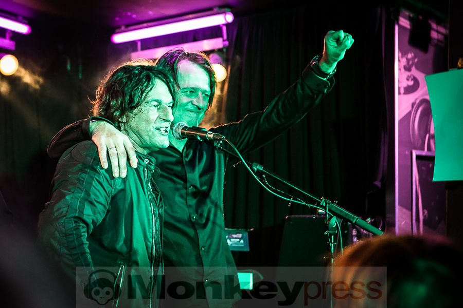 Dead Guitars, © Michael Gamon