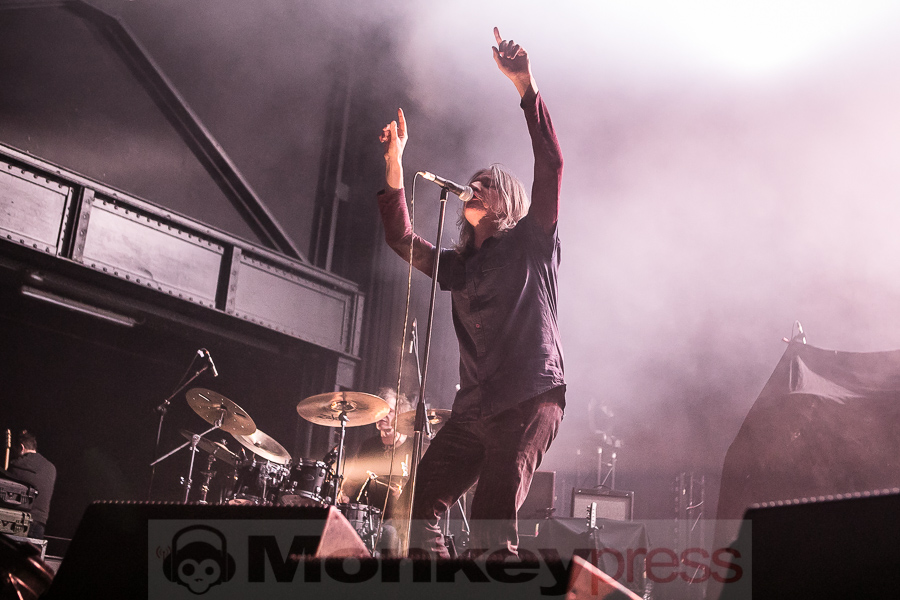 Fotos: THE YOUNG GODS