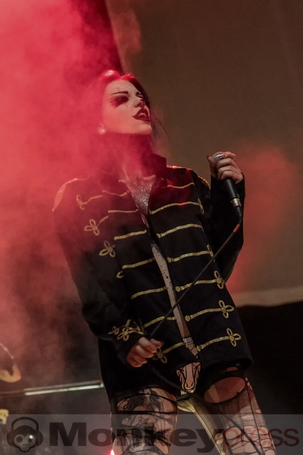 Grausame Töchter © Jana Breternitz