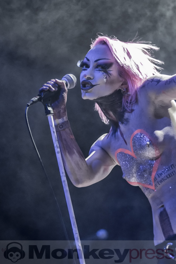 Grausame Töchter © Jana Breternitz