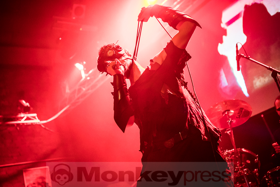 Fotos: 2ND FACE Fotos: 2ND FACE