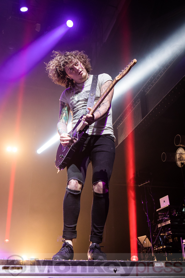 Asking Alexandria © Michael Gamon