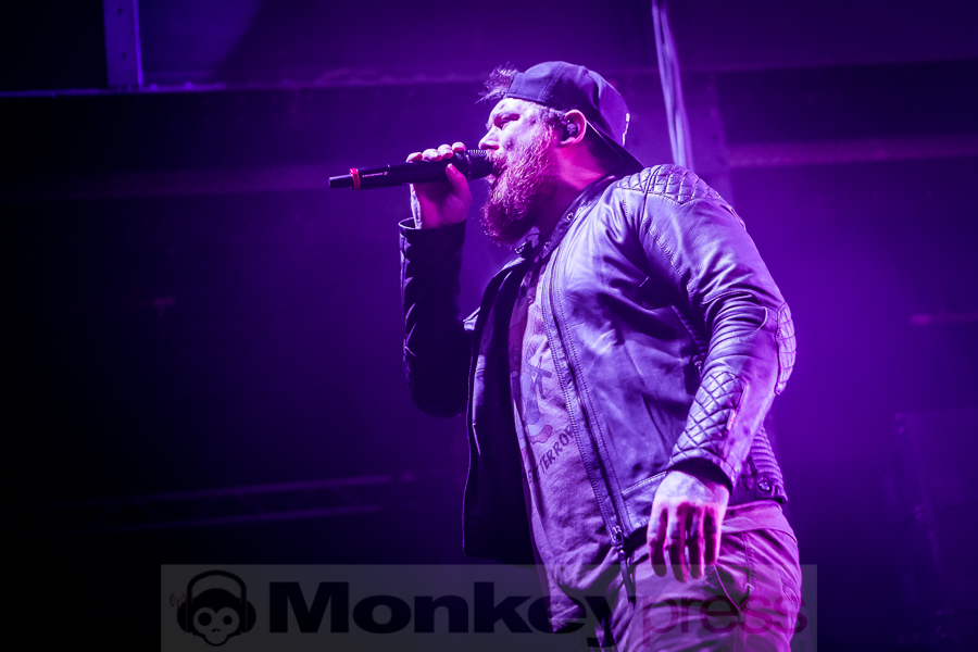Asking Alexandria © Michael Gamon