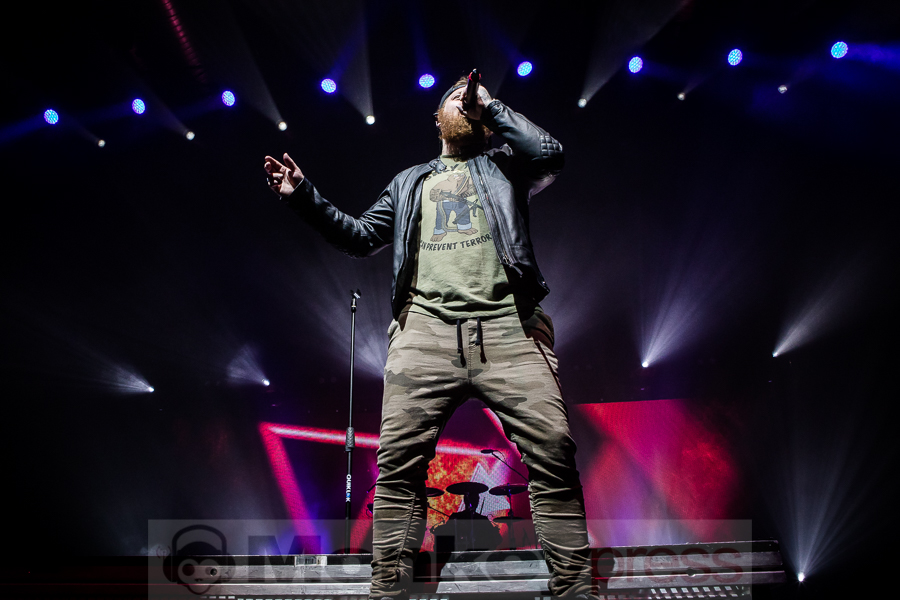 Asking Alexandria © Michael Gamon