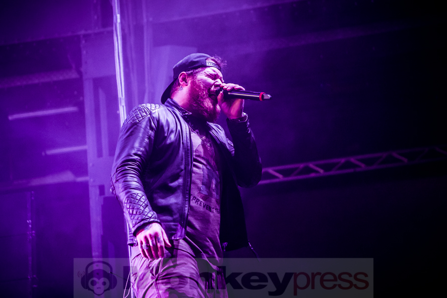 Asking Alexandria © Michael Gamon