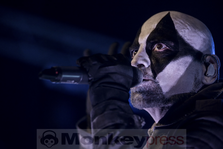 Megaherz © Jana Breternitz