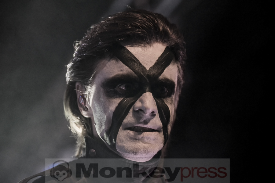 Megaherz © Jana Breternitz