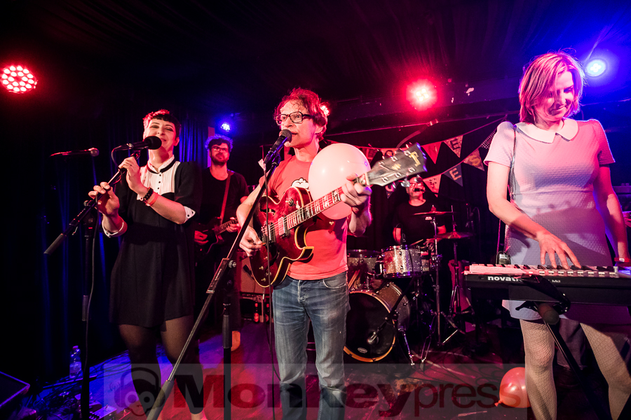 Throw That Beat In The Garbagecan © Michael Gamon