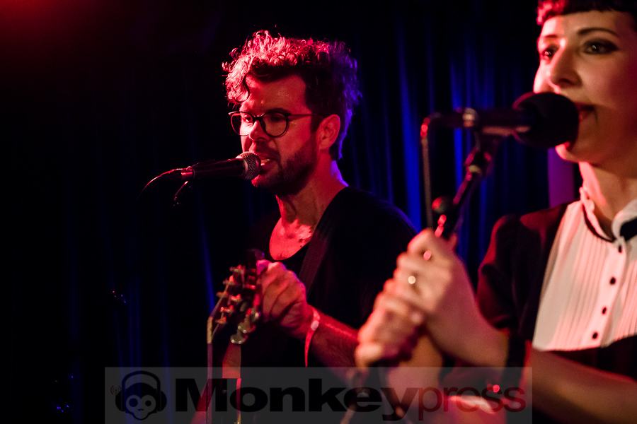 Throw That Beat In The Garbagecan © Michael Gamon