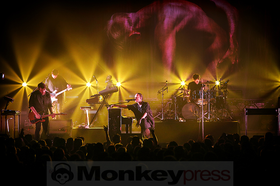 Fotos: EDITORS @ MAIFELD DERBY 2018 Fotos: EDITORS @ MAIFELD DERBY 2018