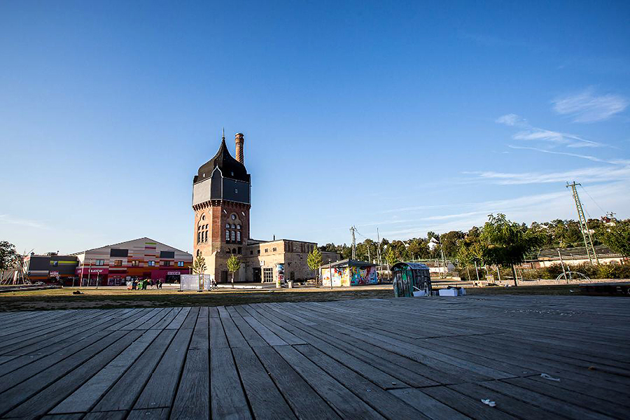 QUEENS OF THE STONE AGE, NOFX, BEGINNER, SAMY DELUXE, BROILERS, FREUNDESKREIS und viele Weitere - Die Sommer-Open-Airs 2018 im Kulturpark Wiesbaden QUEENS OF THE STONE AGE, NOFX, BEGINNER, SAMY DELUXE, BROILERS, FREUNDESKREIS und viele Weitere - Die Sommer-Open-Airs 2018 im Kulturpark Wiesbaden